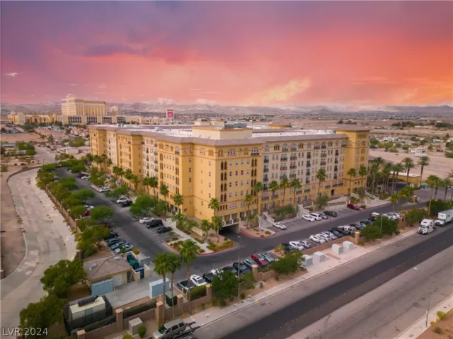 MLS: 2574227 Condo For Sale