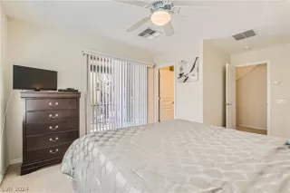 Photo #5: 2574308 Listing