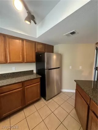 Photo #4: 2574310 Listing 