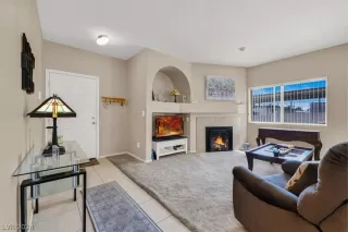 Photo #6: 2574336 Listing