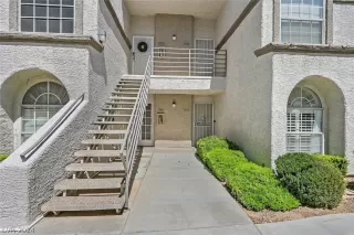 Photo #1: 2574372 Listing