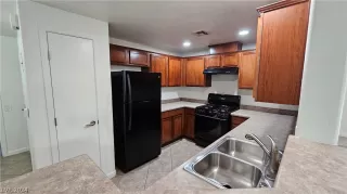 Photo #5: 2574393 Listing 