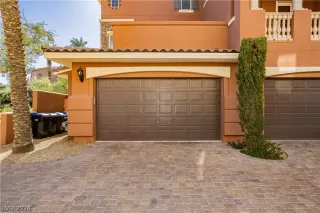 Photo #3: 2574405 Listing 