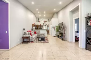 Photo #6: 2574425 Listing 