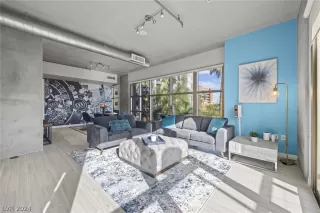 Photo #4: 2574427 Listing 