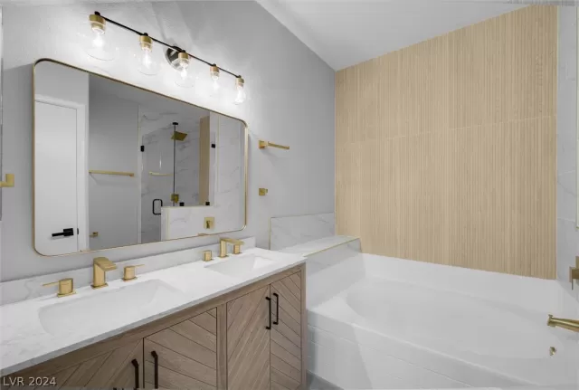 MLS: 2574432 Condo For Sale