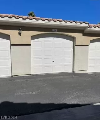 Photo #2: 2574441 Listing