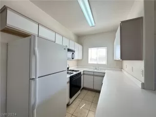 Photo #6: 2574457 Listing 