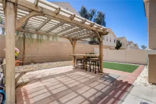 Photo #5: 2574473 Listing