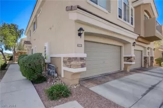 Photo #6: 2574473 Listing