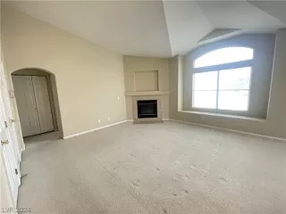 Photo #2: 2574489 Listing 