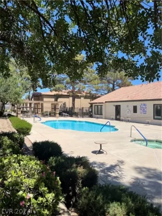 Photo #6: 2574499 Listing 