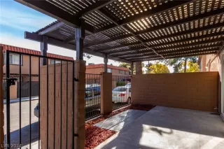 Photo #6: 2574505 Listing