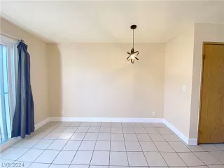 Photo #4: 2574532 Listing 