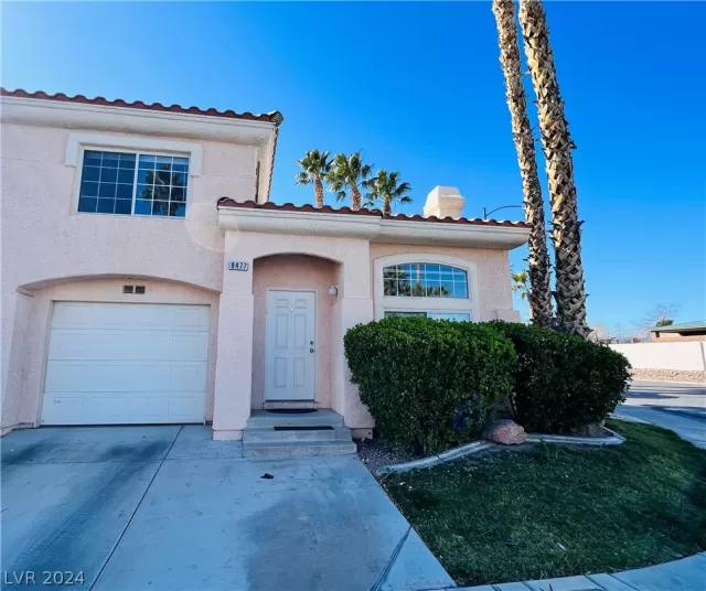 MLS: 2574556 Condo For Sale