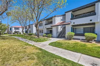 Photo #1: 2574587 Listing