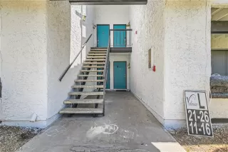 Photo #3: 2574587 Listing