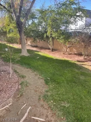 Photo #4: 2574624 Listing