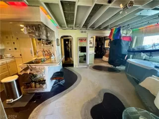 Photo #6: 2574641 Listing