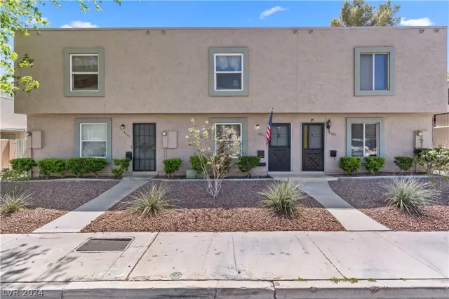 MLS: 2574643 Condo For Sale