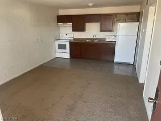 Photo #2: 2574647 Listing