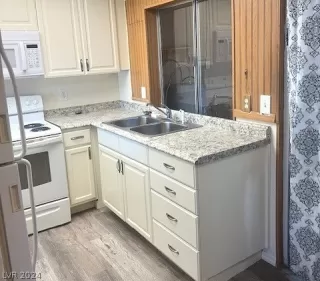 Photo #2: 2574649 Listing 