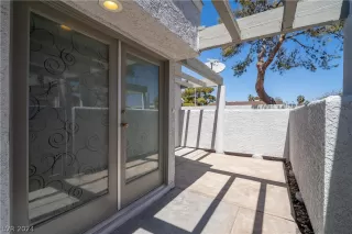 Photo #5: 2574653 Listing 