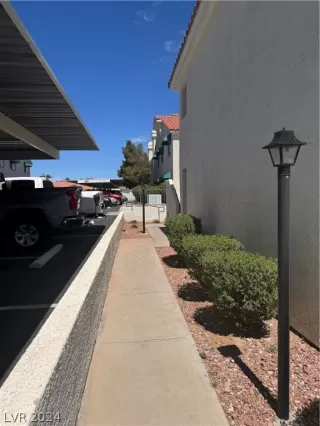 Photo #2: 2574714 Listing 