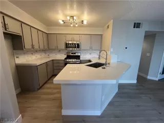 Photo #6: 2574714 Listing 