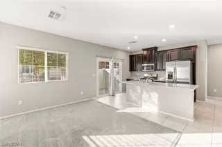 Photo #6: 2574724 Listing