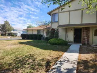 Photo #2: 2574737 Listing 