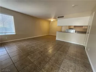 Photo #6: 2574737 Listing 