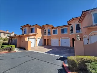 Photo #4: 2574789 Listing 