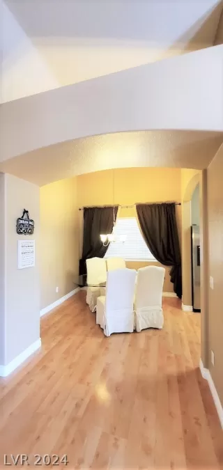 Photo #6: 2574824 Listing 