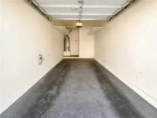 Photo #1: 2574826 Listing