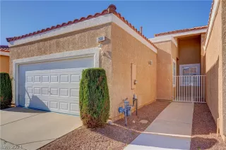 Photo #3: 2574840 Listing