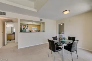 Photo #6: 2574854 Listing