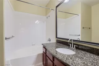 Photo #5: 2574861 Listing 