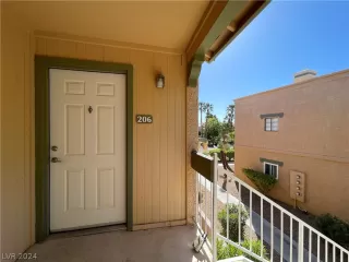 Photo #1: 2574873 Listing 