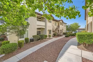 Photo #1: 2574915 Listing 