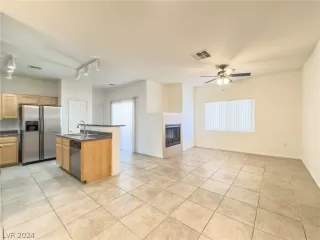 Photo #1: 2574935 Listing 