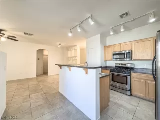 Photo #6: 2574935 Listing 