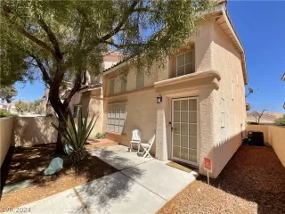 Photo #5: 2574950 Listing 