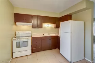 Photo #3: 2574964 Listing 