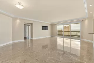 Photo #5: 2574998 Listing 