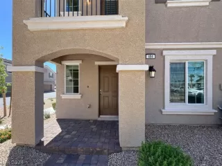 Photo #3: 2575015 Listing