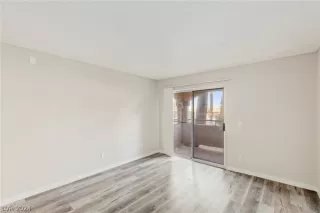 Photo #1: 2575025 Listing