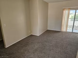 Photo #6: 2575067 Listing 