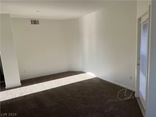 Photo #6: 2575081 Listing 