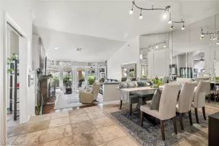 Photo #4: 2575084 Listing 